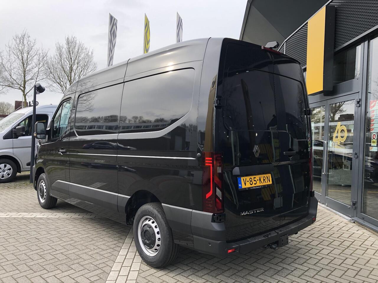 Renault MASTER T35 dCi 150 L2H2 Advance | Demovoordeel | BTW Auto | NL Auto | 1e Eigenaar |