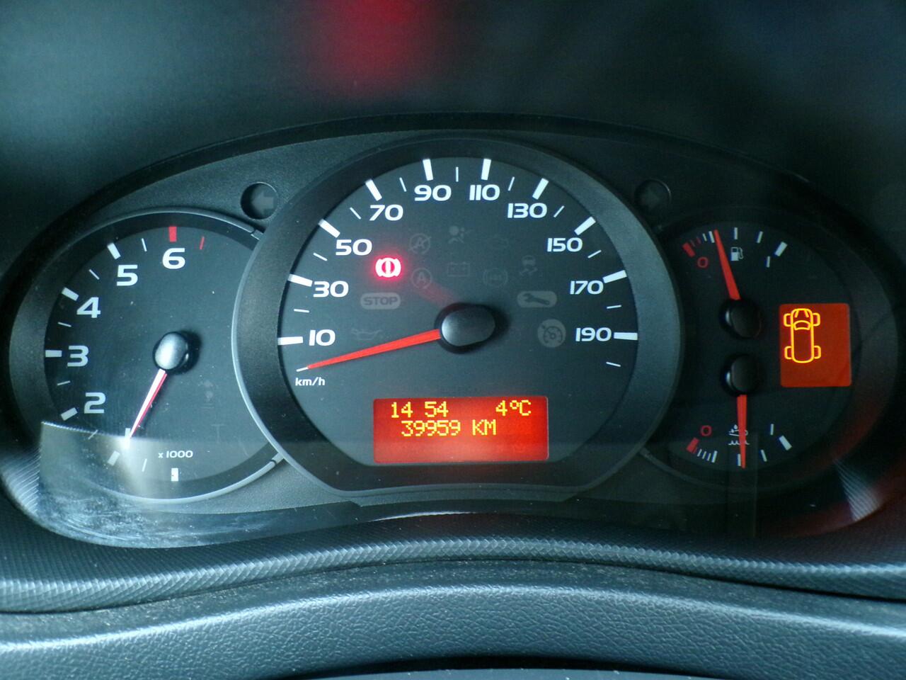 Renault MASTER T35 2.3 dCi L2H2 Energy, Trekhaak / Imperiaal + Betonplex Vloer / Sensoren + Camera / Airco / Bluetooth