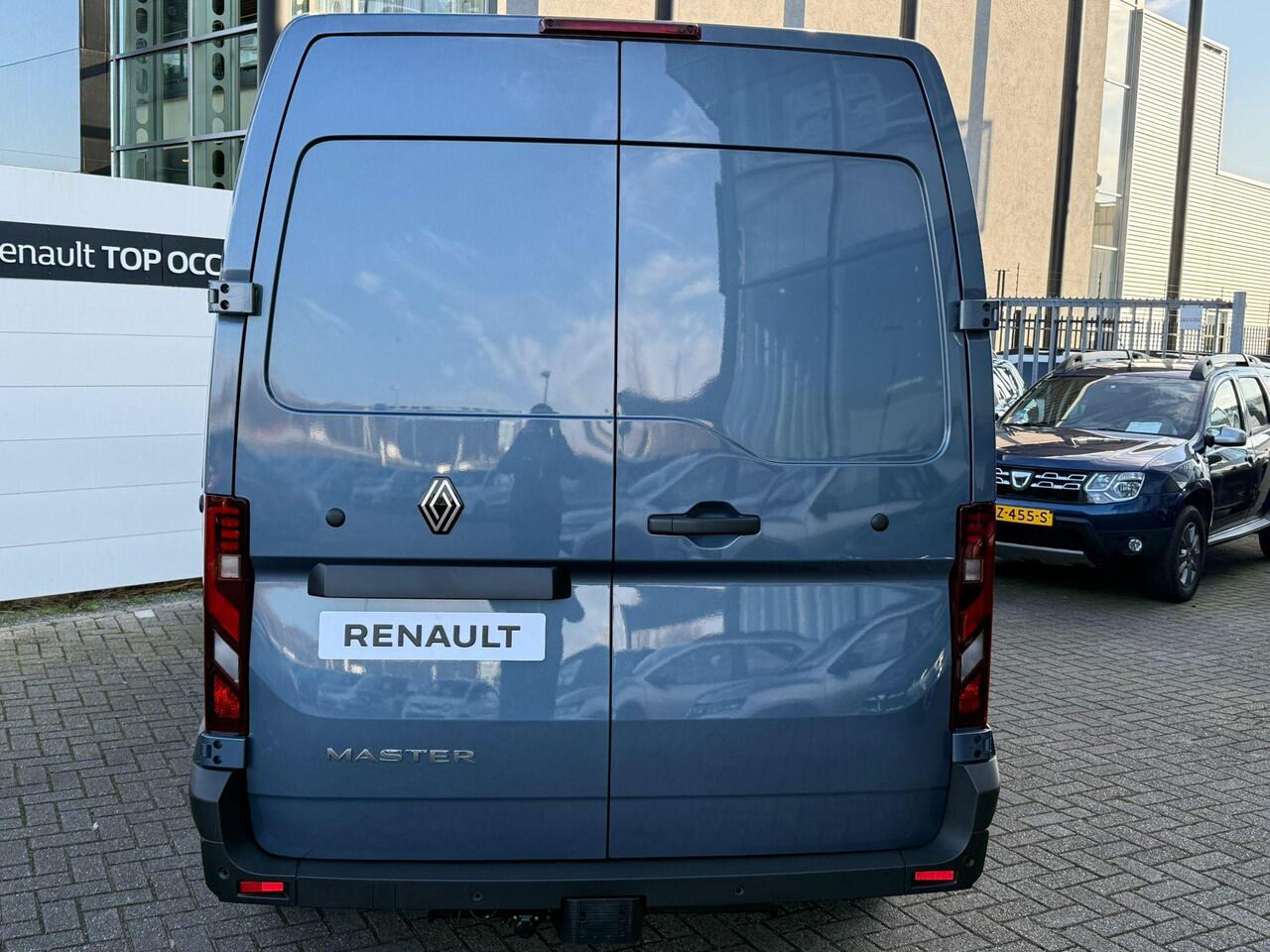 Renault MASTER T35 2.0 dCi 130 L2H2 Advance | BPM vrij | Direct leverbaar | Trekhaak
