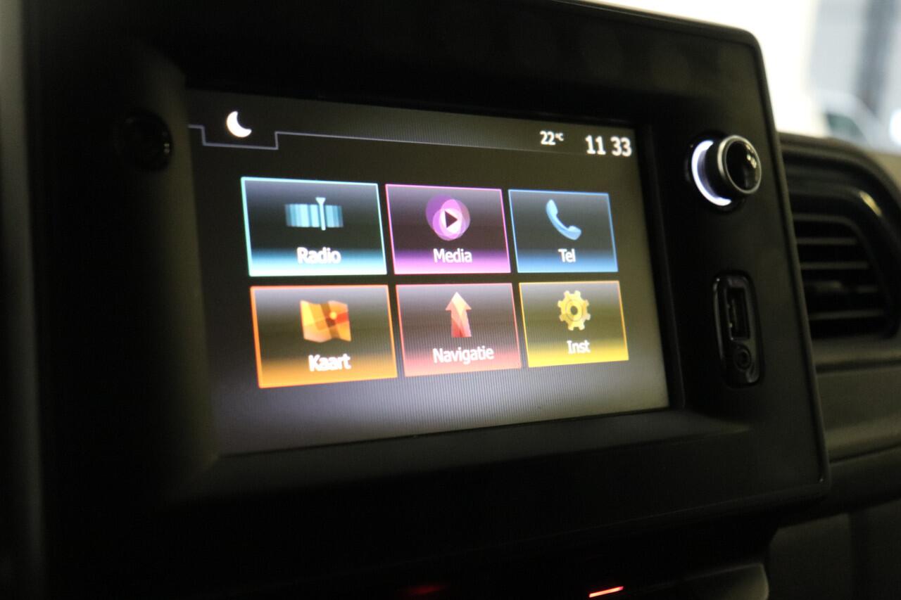 Renault MASTER 2.3 dCi 135PK L3H3 - EURO 6 - Airco - Navi - Cruise - ¤ 15.900,- Excl.