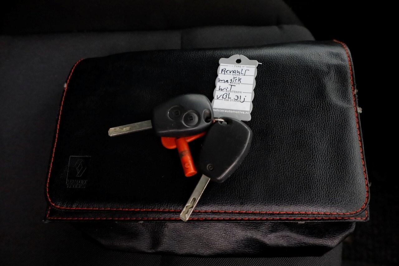 Renault MASTER T31 Z.E. 100% Elektrisch Bakwagen met laadklep en zijdeur 07-2019