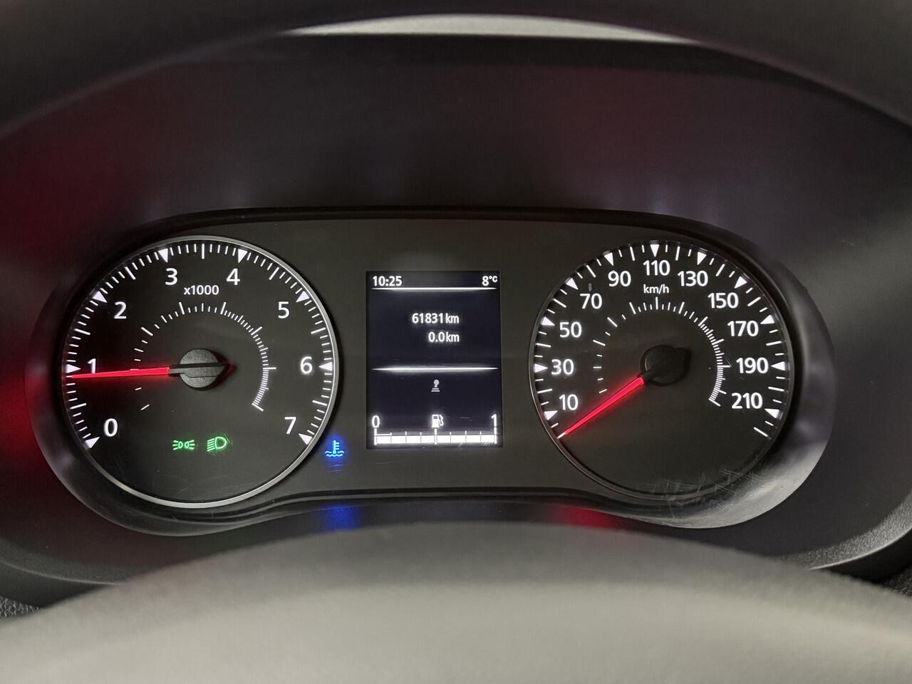 Renault MASTER 2.3DCI 135PK L3H2 | Airco | Cruise | 3-Persoons | Betimmering