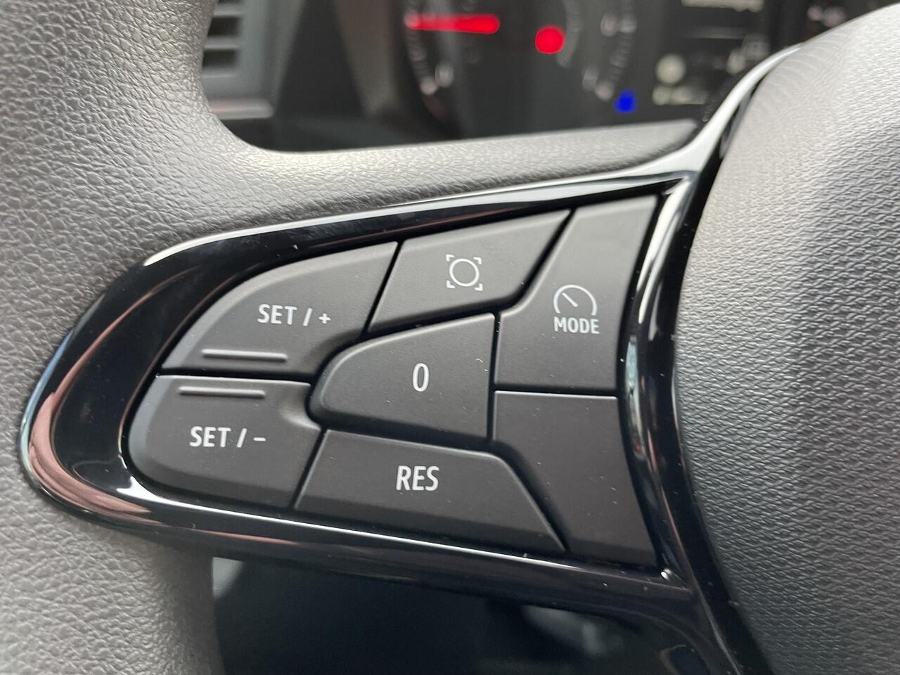 Renault MASTER T35 2.0 dCi 130 L2H2 Start