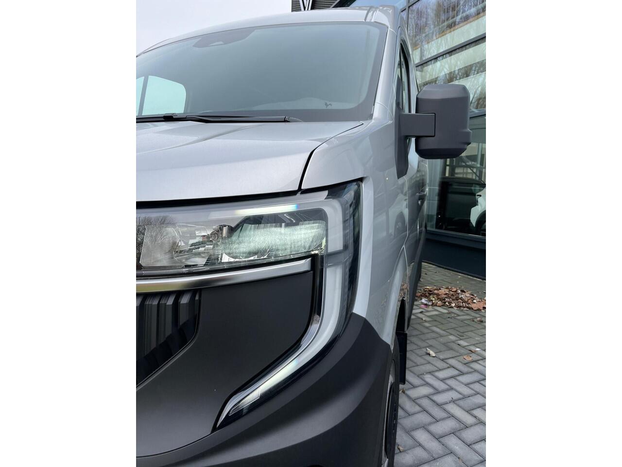 Renault MASTER T35 2.0 dCi 130 L2H2 Advance