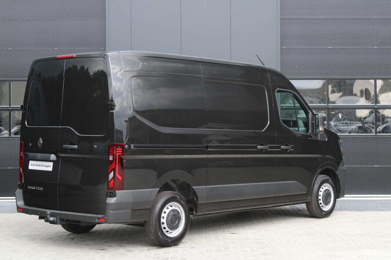 Renault MASTER T35 2.0 dCi 130pk L2H2 Advance - Carplay - Climate - Parkeersensoren - LED - Trekhaak - DAB - Stoelverwarming - Rijklaar