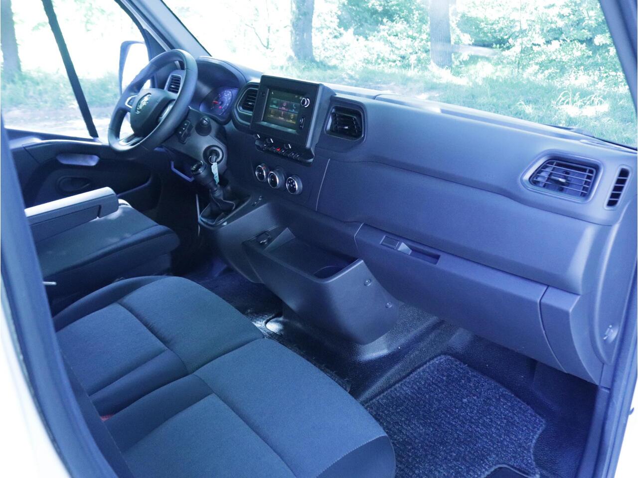 Renault MASTER T35 2.3 dCi 180 L2H2 Energy Work Edition Imperial/Trekhaak/Camera