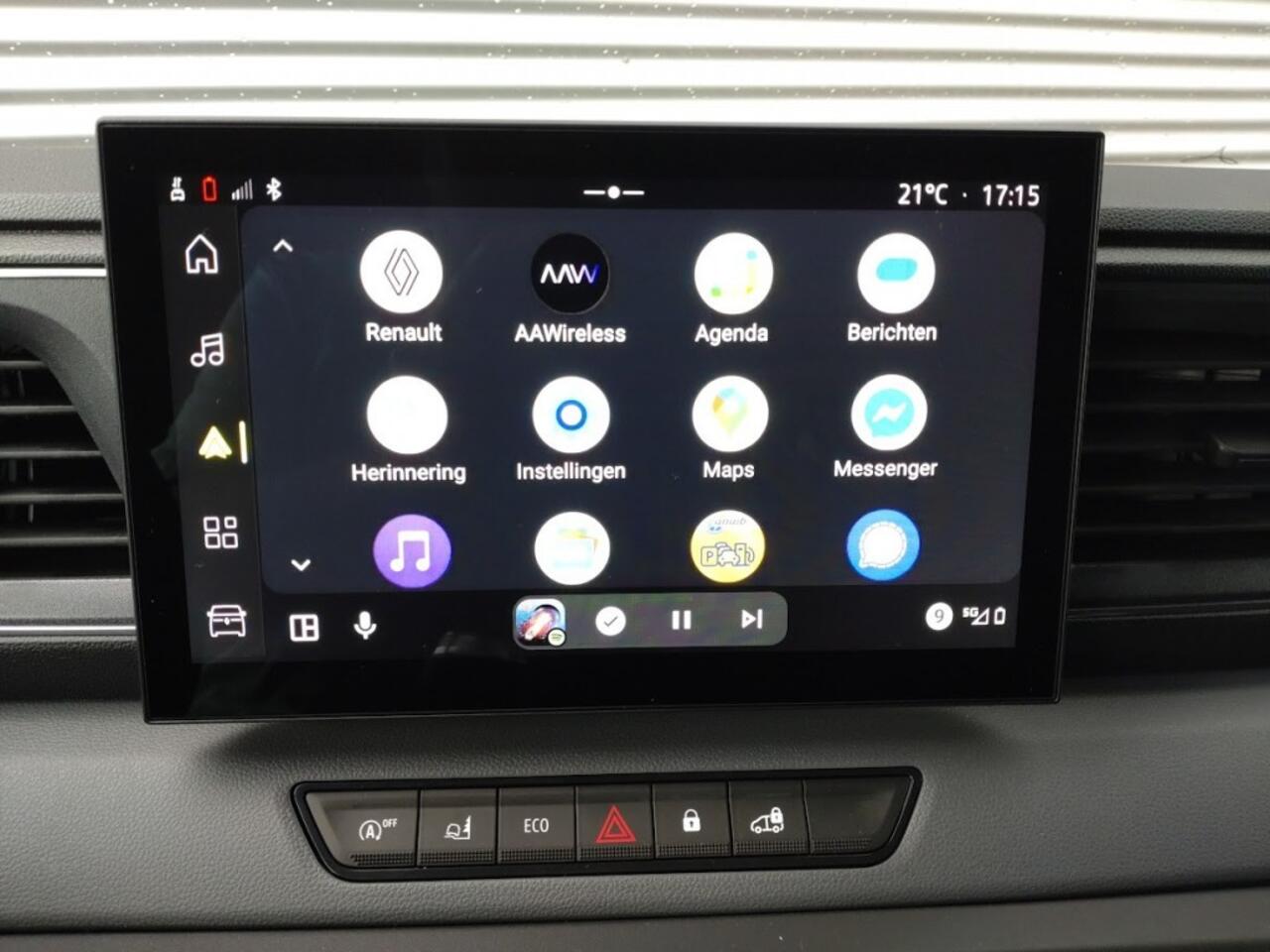 Renault MASTER (3 stuks) T35 2.0 dCi 150 L2H2 Extra I BPM vrij I NL-Auto I â¬ 15.000,- voordeel ! I