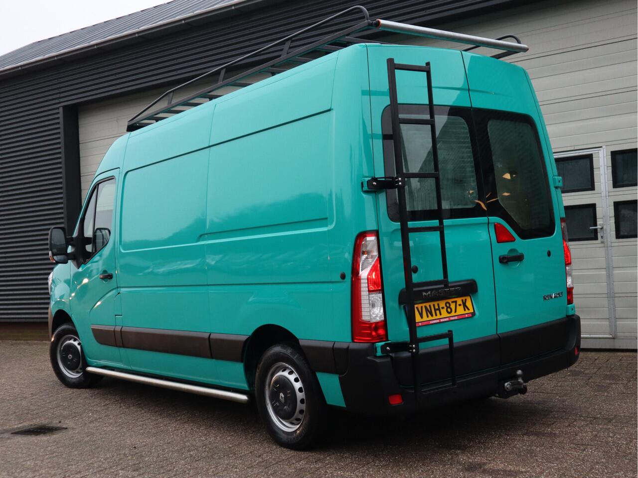 Renault MASTER T35 2.3 dCi 136pk Euro 6 L2H2 - Apple Carplay - Imperiaal + Trap