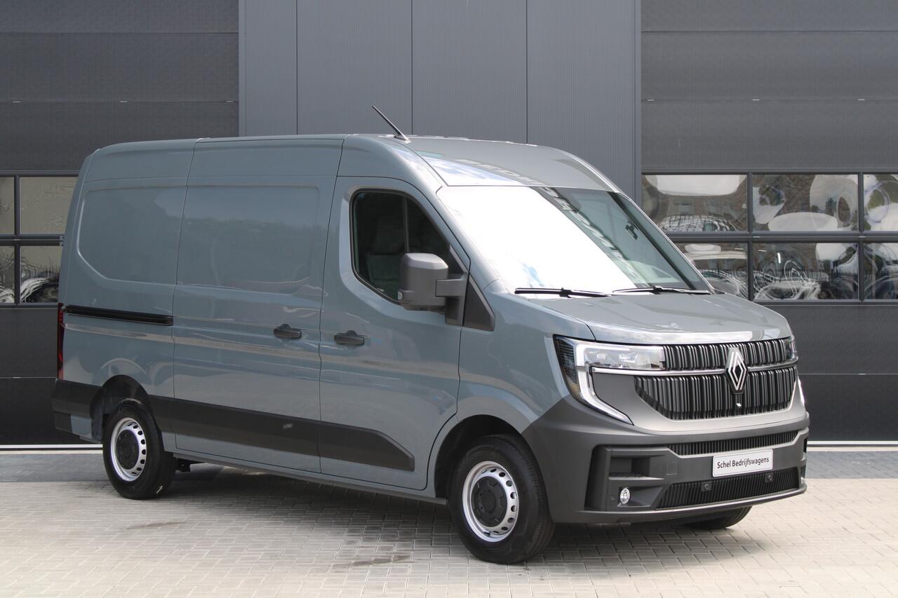 Renault MASTER T35 2.0 dCi 170pk L2H2 Extra - Navigatie - Camera - 270 gr deuren - Parkeersensoren - Draadloos laden - Rijklaar