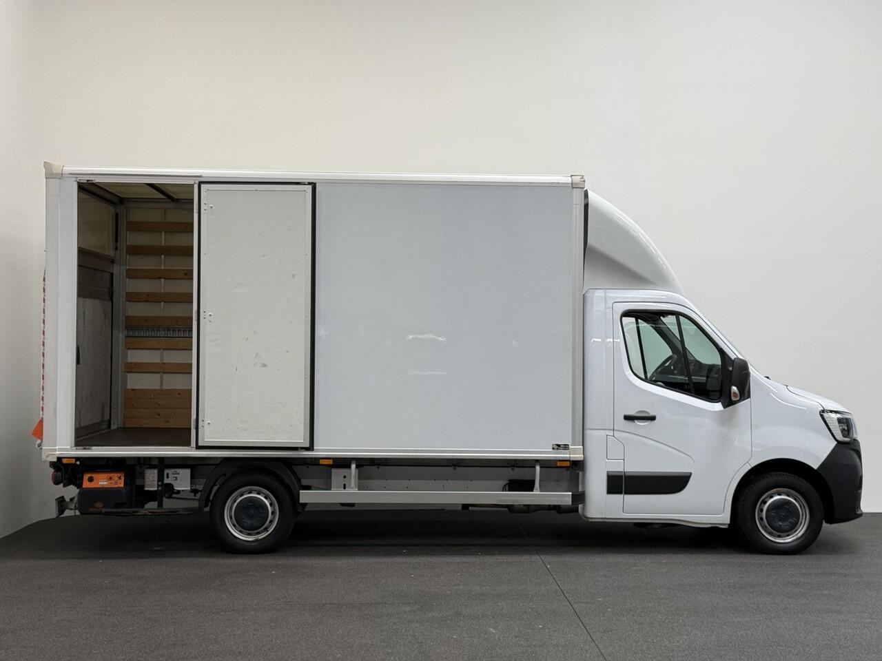 Renault MASTER T35 2.3 dCi 145PK Energy Bakwagen Meubelbak Laadklep Airco Navi Cruise Control