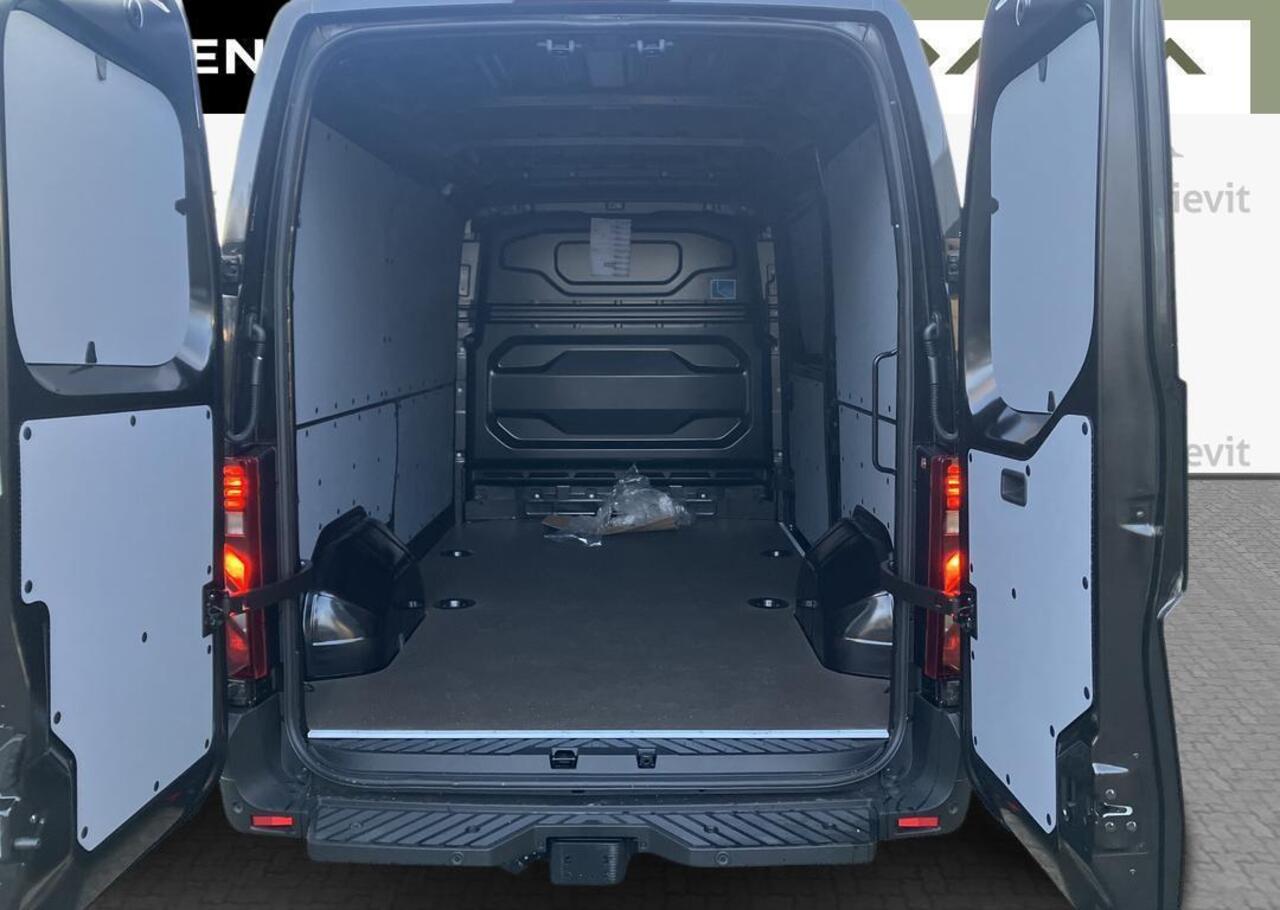 Renault MASTER T35 2.0 dCi 130 L2H2 Advance - openR link navigatiesysteem - vierseizoenbanden - trekhaak - houten laadvloer en zijwandbekleding - achteruitrijcamera - rear step - Reservewiel