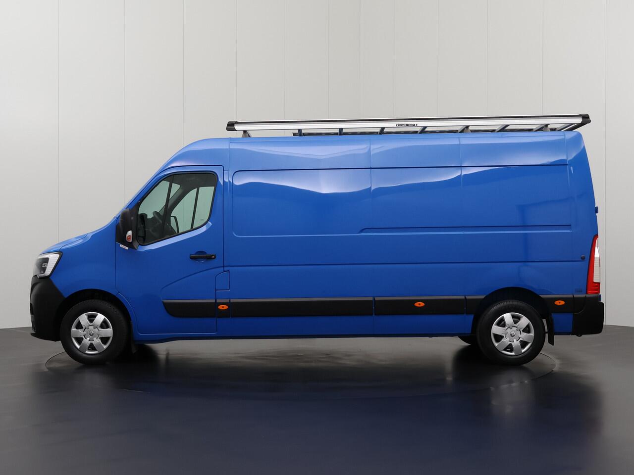 Renault MASTER 2.3DCI 135PK L3H2 | Maxi | Kastinrichting | Imperiaal | Navigatie | Camera | 3-Persoons | Cruise | Airco