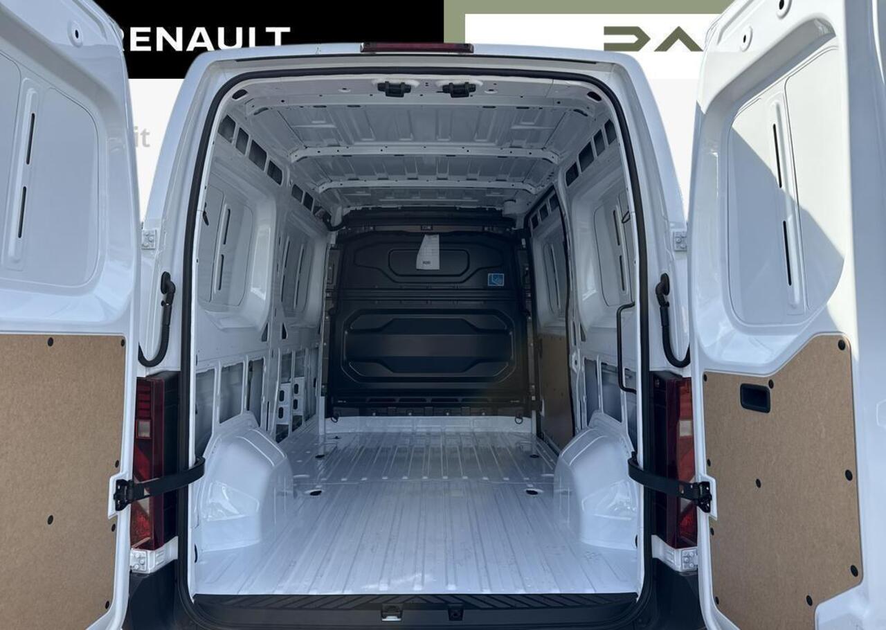 Renault MASTER T35 2.0 dCi 150 L2H2 Advance - Trekhaak