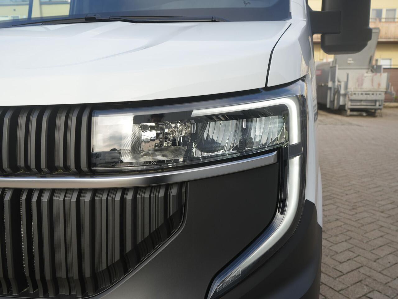 Renault MASTER T35 2.0 dCi 130 L2H2 Advance - VOORRAADVOORDEEL - All Seasonbanden - Achteruitrijcamera - Stoelverwarming - Cruise Control - Trekhaak