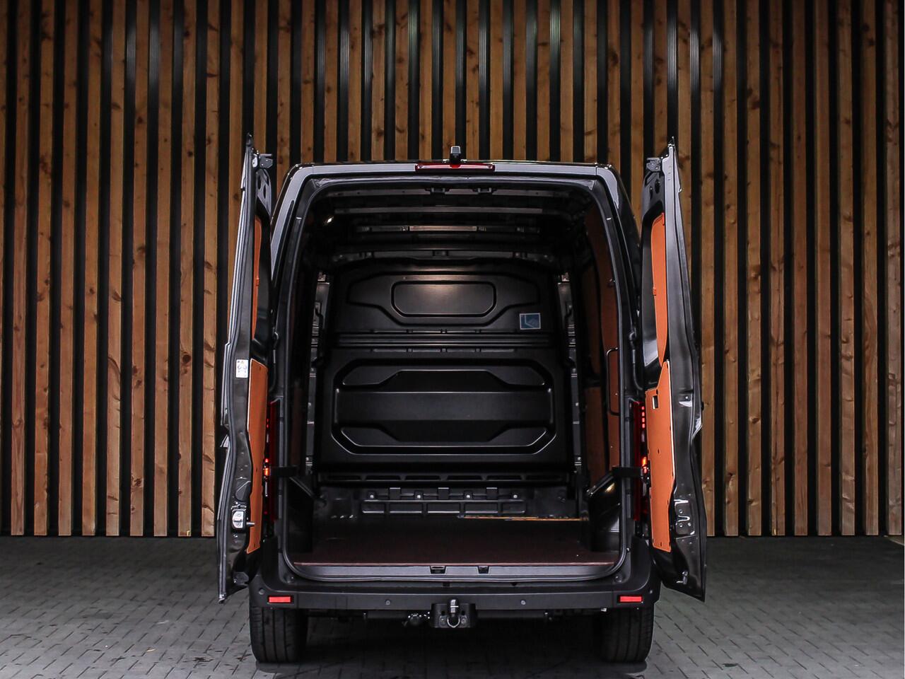 Renault MASTER T35 2.0 dCi 170PK L2H2 Extra | BPM VRIJ! | 2X SCHUIFDEUR | BLIND SPOT | CAMERA | STOELVERWARMING | TREKHAAK |