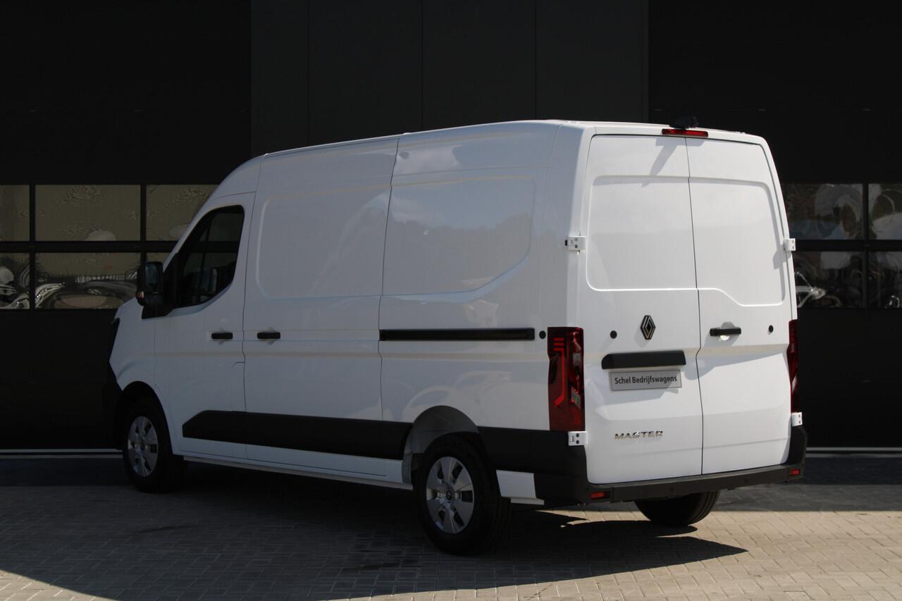 Renault MASTER T35 2.0 dCi 170pk L2H2 Extra - 2x Schuifdeur - Navigatie - Blind Spot - Camera - Stoelverwarming - Verwarmde voorruit - Rijklaar
