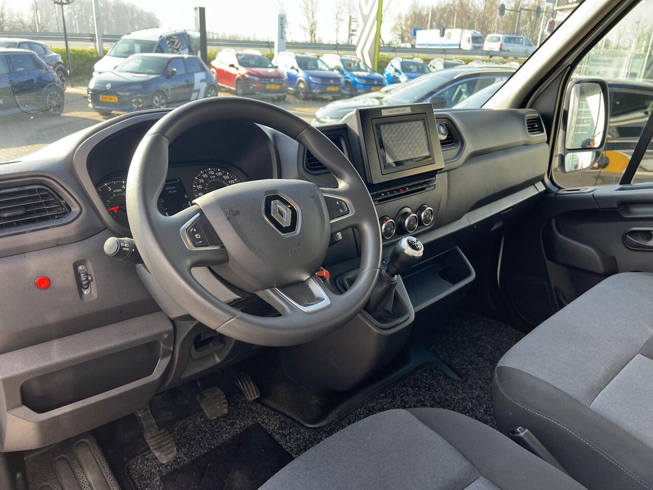 Renault MASTER T35 2.3 dCi 145 BAKWAGEN | Camera | Apple Carplay | Android Auto | DAB | Cruise Control | Airco |