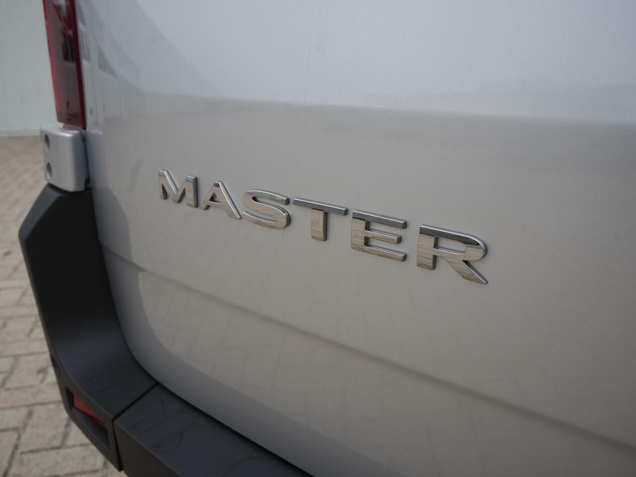 Renault MASTER T35 2.0 dCi 170 L3H2 Extra - VOORRAADVOORDEEL - All Seasonbanden - Achteruitrijcamera - Stoelverwarming - Cruise Control - Trekhaak