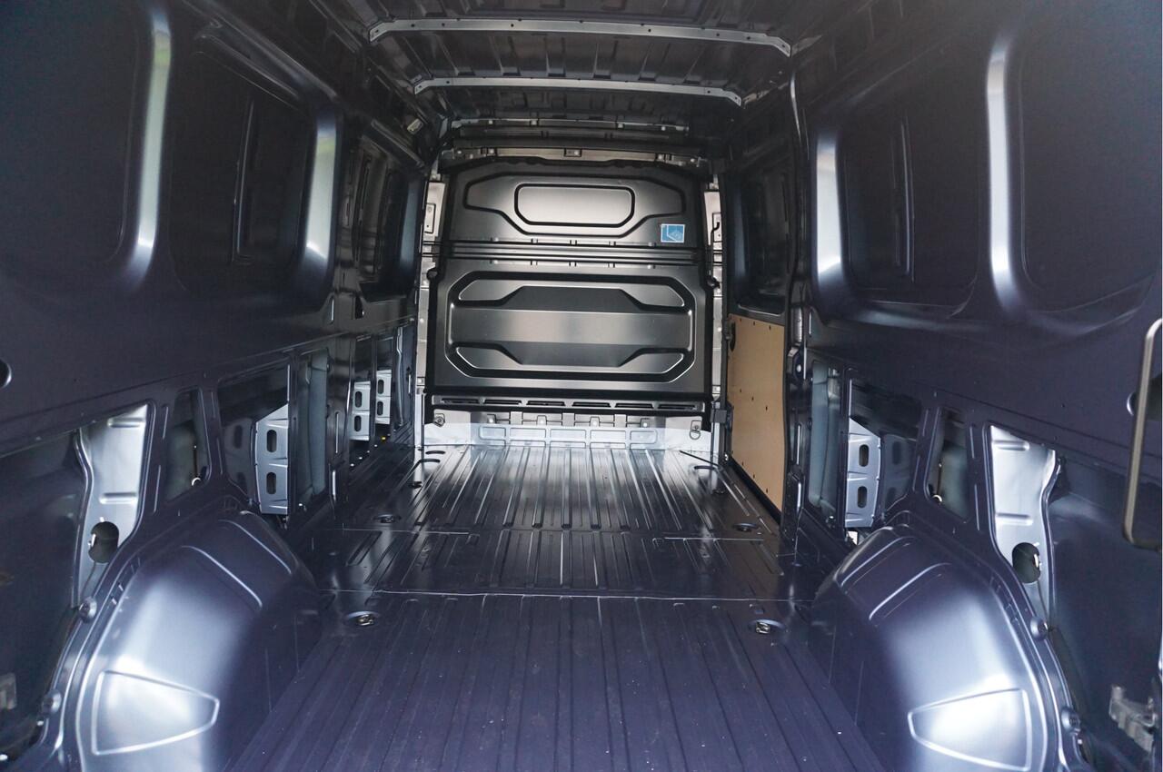 Renault MASTER T35 2.0 170PK Extra L3H2 10" R-Link scherm, Camera, Trekhaak 270Gr Deur!! NR. 435