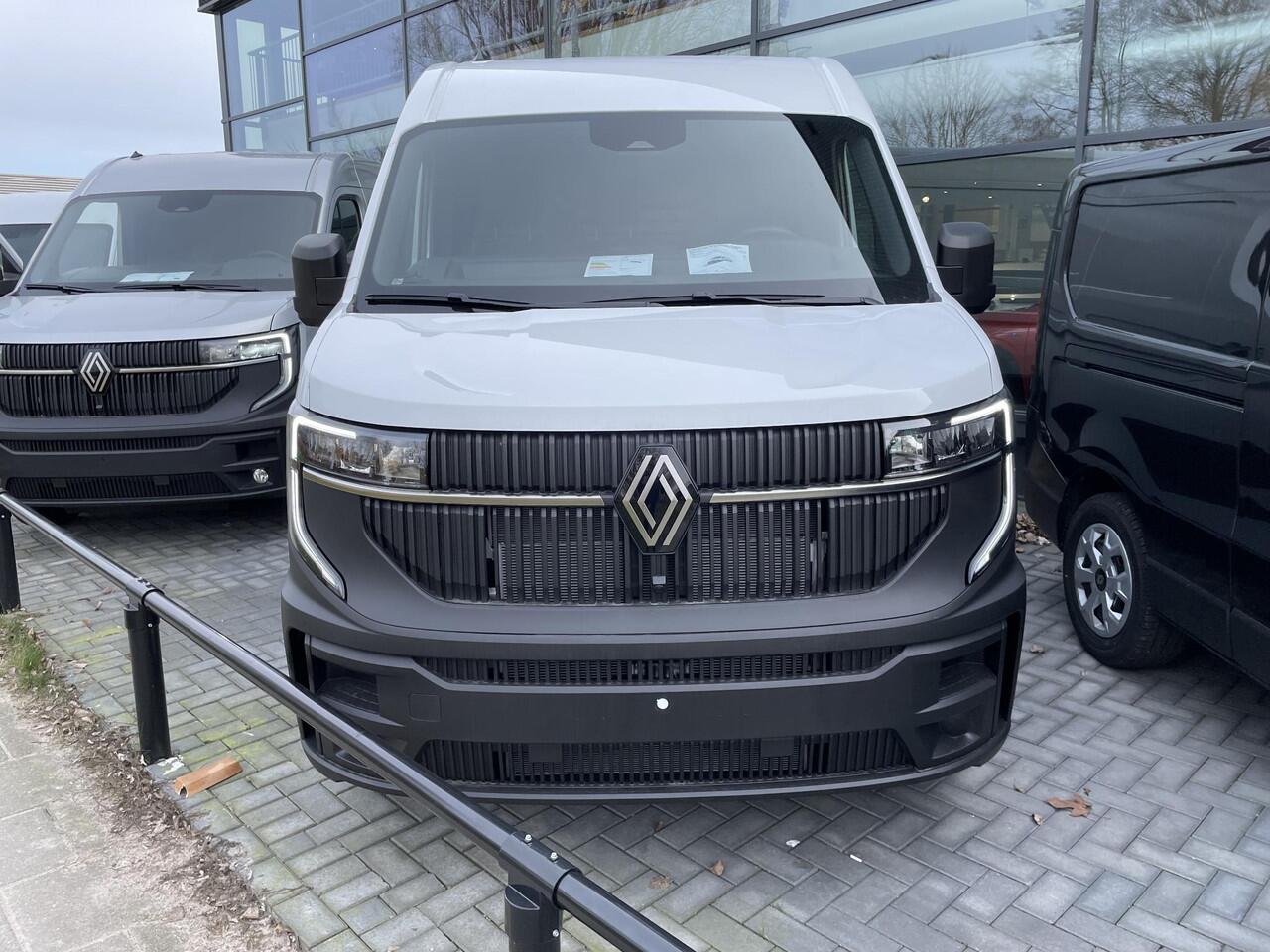 Renault MASTER T35 2.0 dCi 130 L2H2 Start