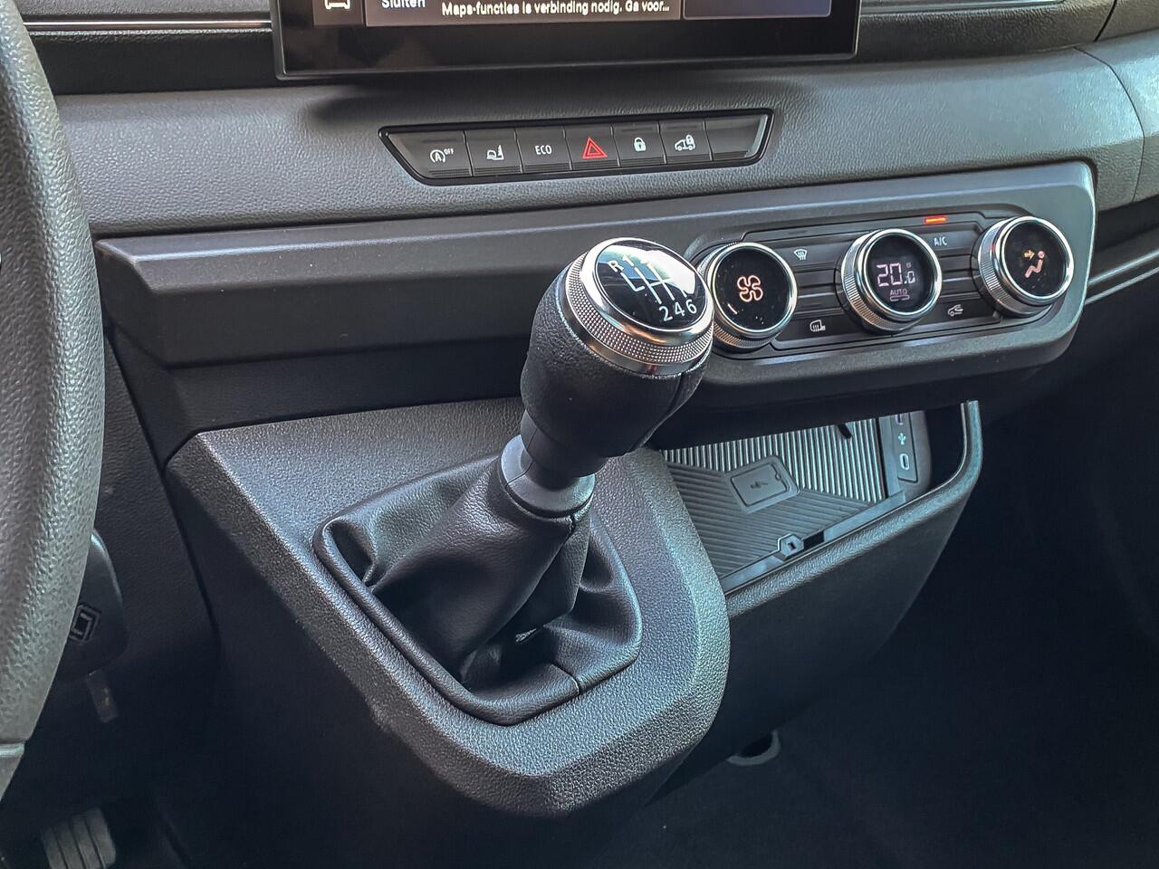 Renault MASTER T35 2.0 dCi 170PK L2H2 Extra | BPM VRIJ! | 2X SCHUIFDEUR | R-LINK | CAMERA | STOELVERWARMING | TREKHAAK |