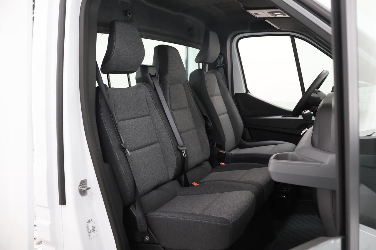 Renault MASTER T35 2.0 dCi | 170 PK | L3 H1 | OPRIJWAGEN | NIEUW MODEL | AUTOTRANSPORTER | LIER | TREKHAAK | CARPLAY | ANDROID AUTO | AIRCO | CRUISE | LICHT-/REGENSENSOR | 3-ZITS | OPRIJPLATEN | 1200KG LAADVERMOGEN