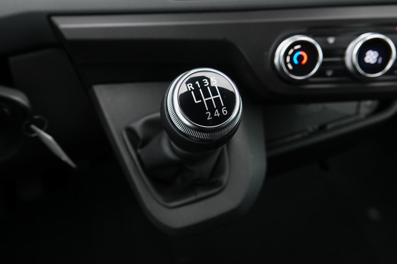 Renault MASTER T35 | 2.0Dci 150Pk | L2H2 Dubbele Cabine | 6-Persoons | LED