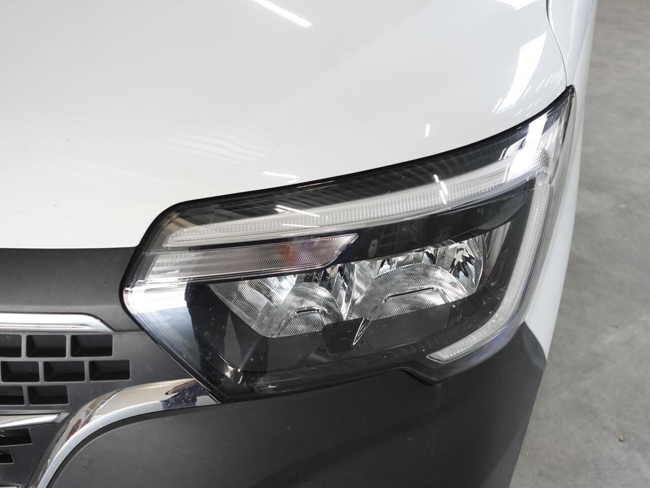 Renault MASTER 150PK Automaat L2H2 Energy Work Edition Airco Cruise Control Camera Navi Parkeersensoren Trekhaak