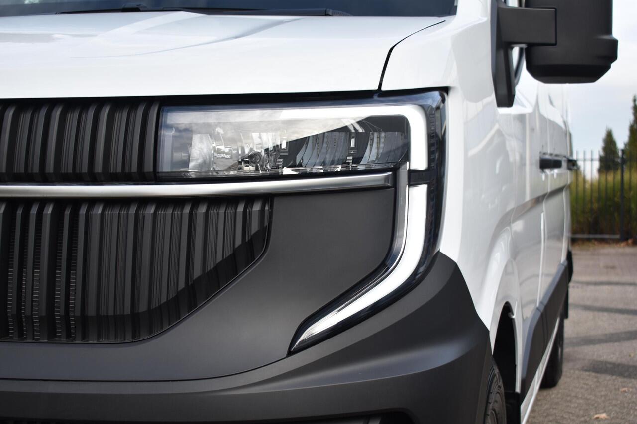 Renault MASTER T35 2.0 dCi 130pk L2H2 Advance | NIEUW | dubbele schuifdeur | Trekhaak | Allseason-banden | achteruitrijcamera | Navigatie