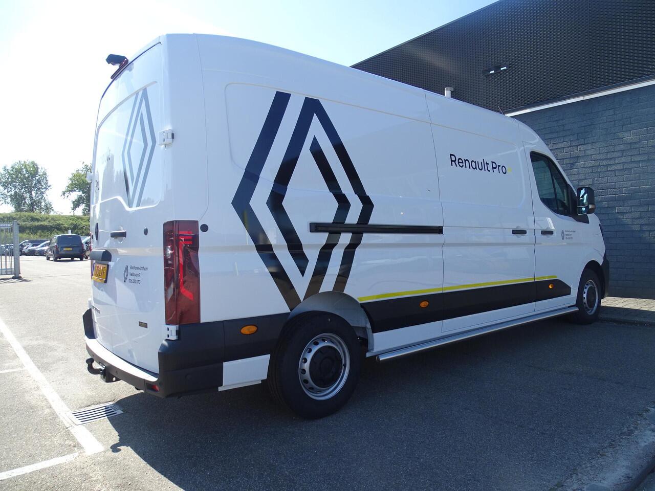 Renault MASTER E-Tech T35 L3H2 Advance long range 87 kWh GOOGLE NAVI / ADDITIONELE PARKEERHULP / VERWARMBARE VOORRUIT