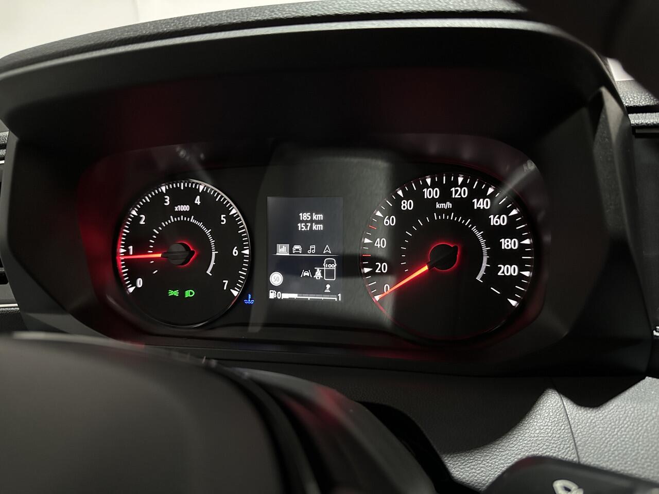 Renault MASTER T35 2.0 dCi 170 L3H2 Red Van - BPM vrij! - Camera / Sensoren / Carplay