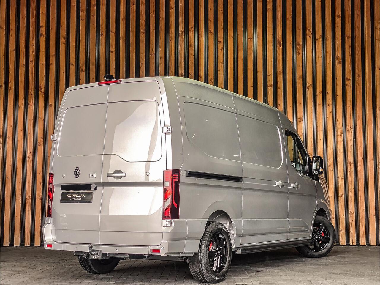 Renault MASTER T35 2.0 dCi 170PK L2H2 Extra | BPM VRIJ! | 2X SCHUIFDEUR | BLIND SPOT | CAMERA | STOELVERWARMING | TREKHAAK |