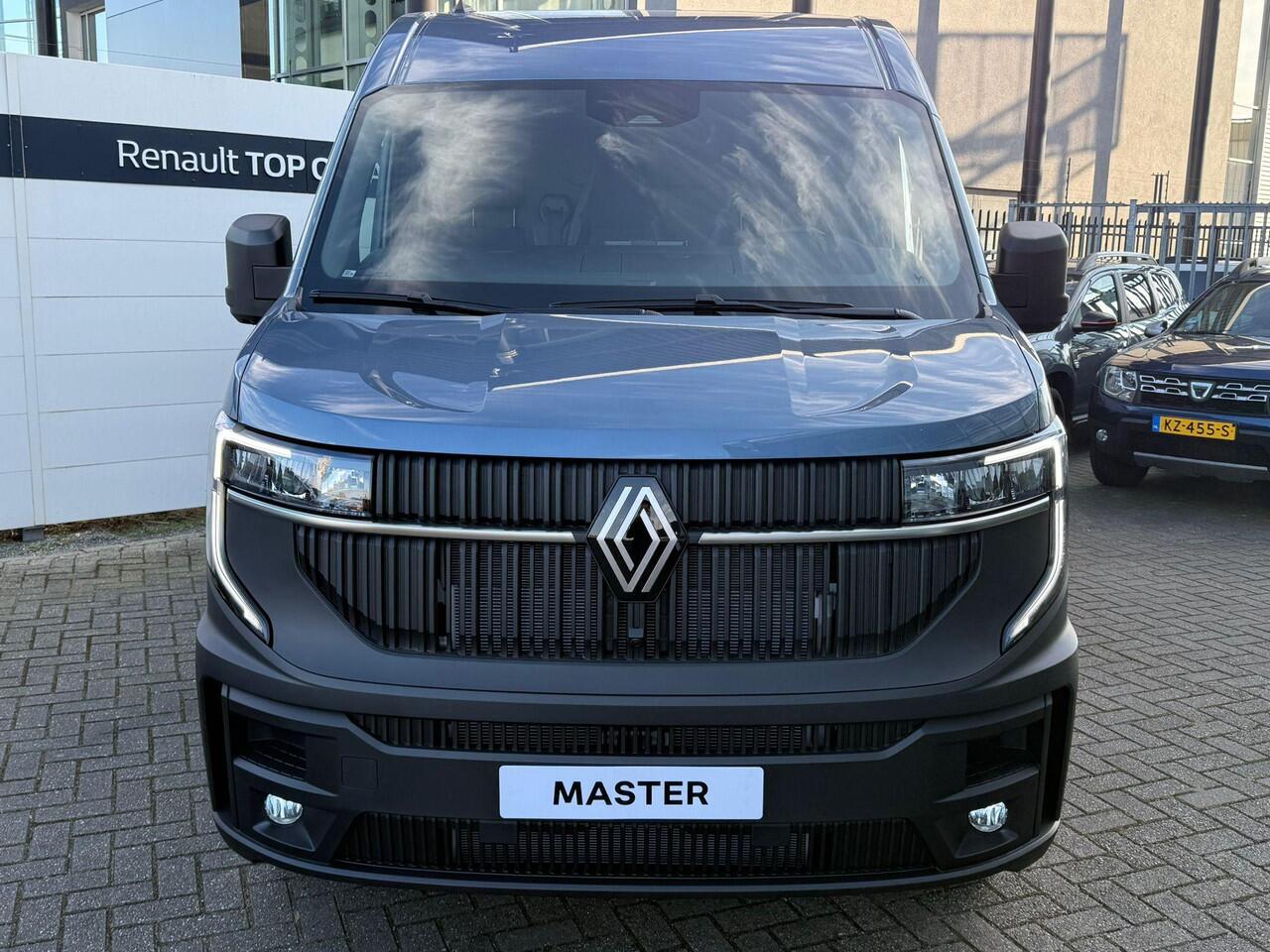 Renault MASTER T35 2.0 dCi 130 L2H2 Advance | BPM vrij | Direct leverbaar | Trekhaak