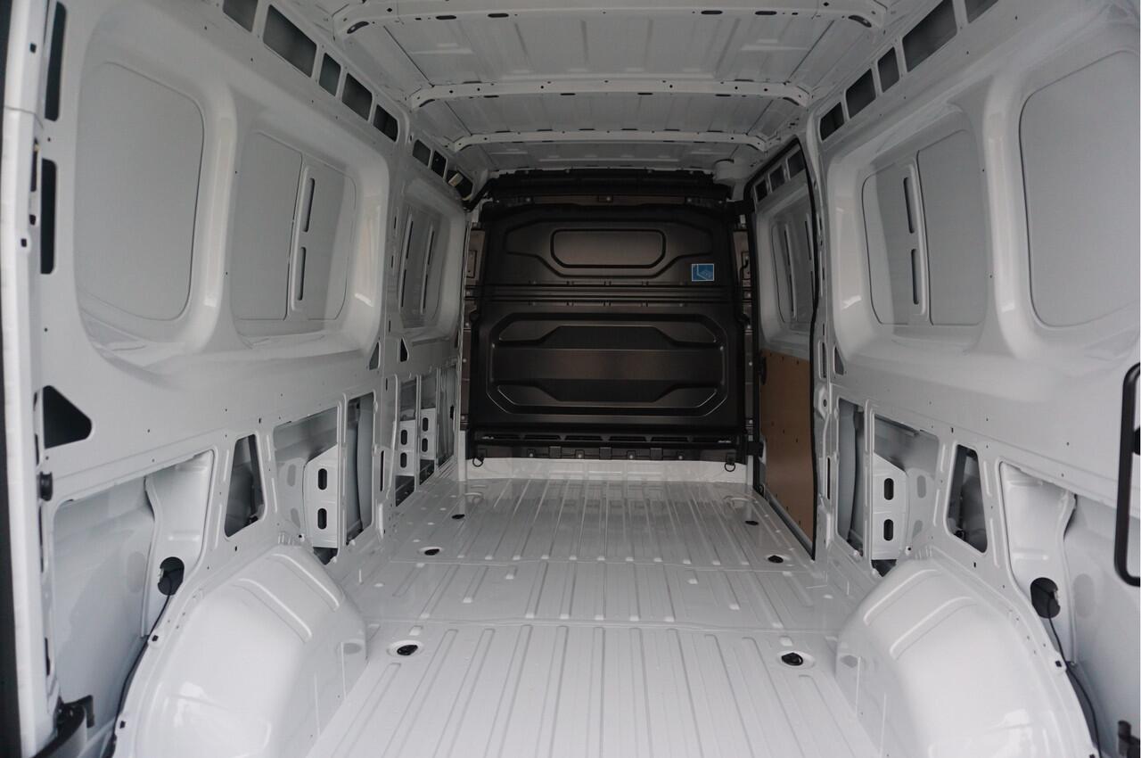 Renault MASTER T35 2.0 150PK Extra L3H2 BPM VRIJ!! 10" R-Link Navi, Camera, Cruise Clima!! NR. 214