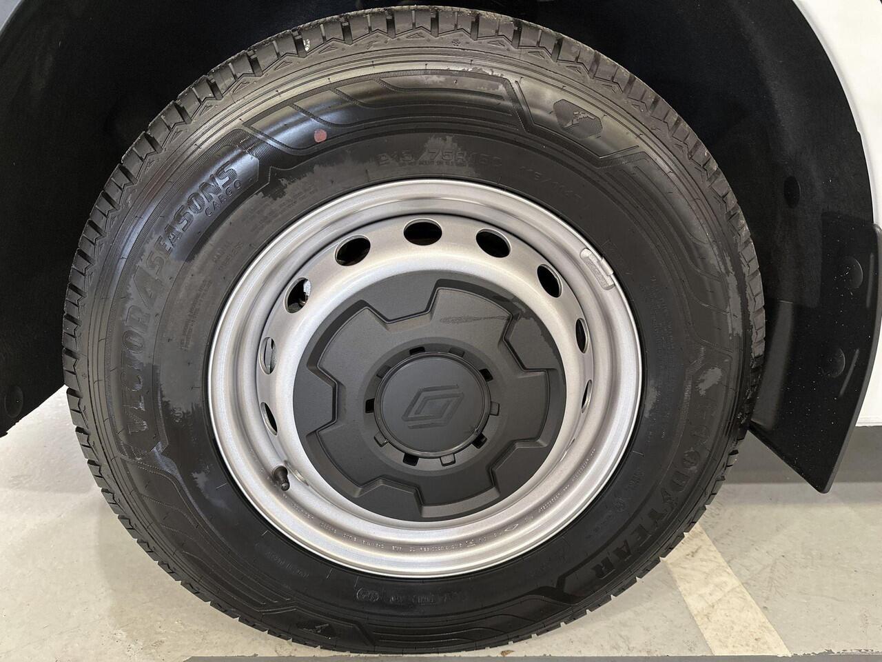 Renault MASTER T35 2.0 dCi 130 L2H2 Advance | Parkeersensor voor en achter | Cruise control | Verwarmde voorstoelen | Apple Carplay & Android auto