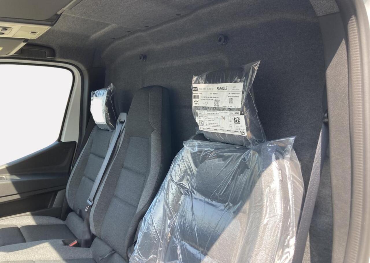 Renault MASTER T35 2.0 dCi 130 L2H2 Advance - openR link navigatiesysteem - vierseizoenbanden - trekhaak - houten laadvloer en zijwandbekleding - achteruitrijcamera - rear step - Reservewie