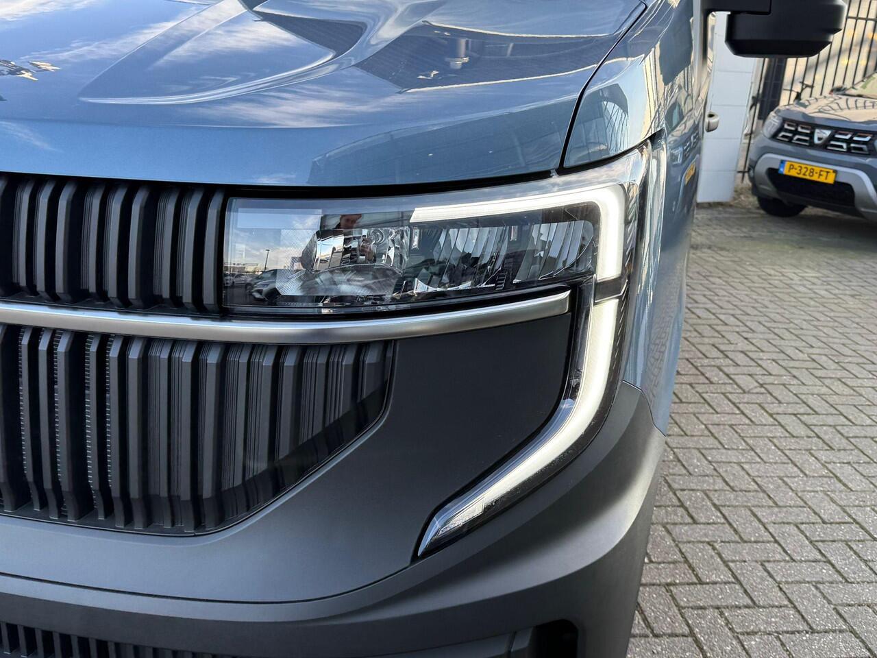 Renault MASTER T35 2.0 dCi 130 L2H2 Advance | BPM vrij | Direct leverbaar | Trekhaak