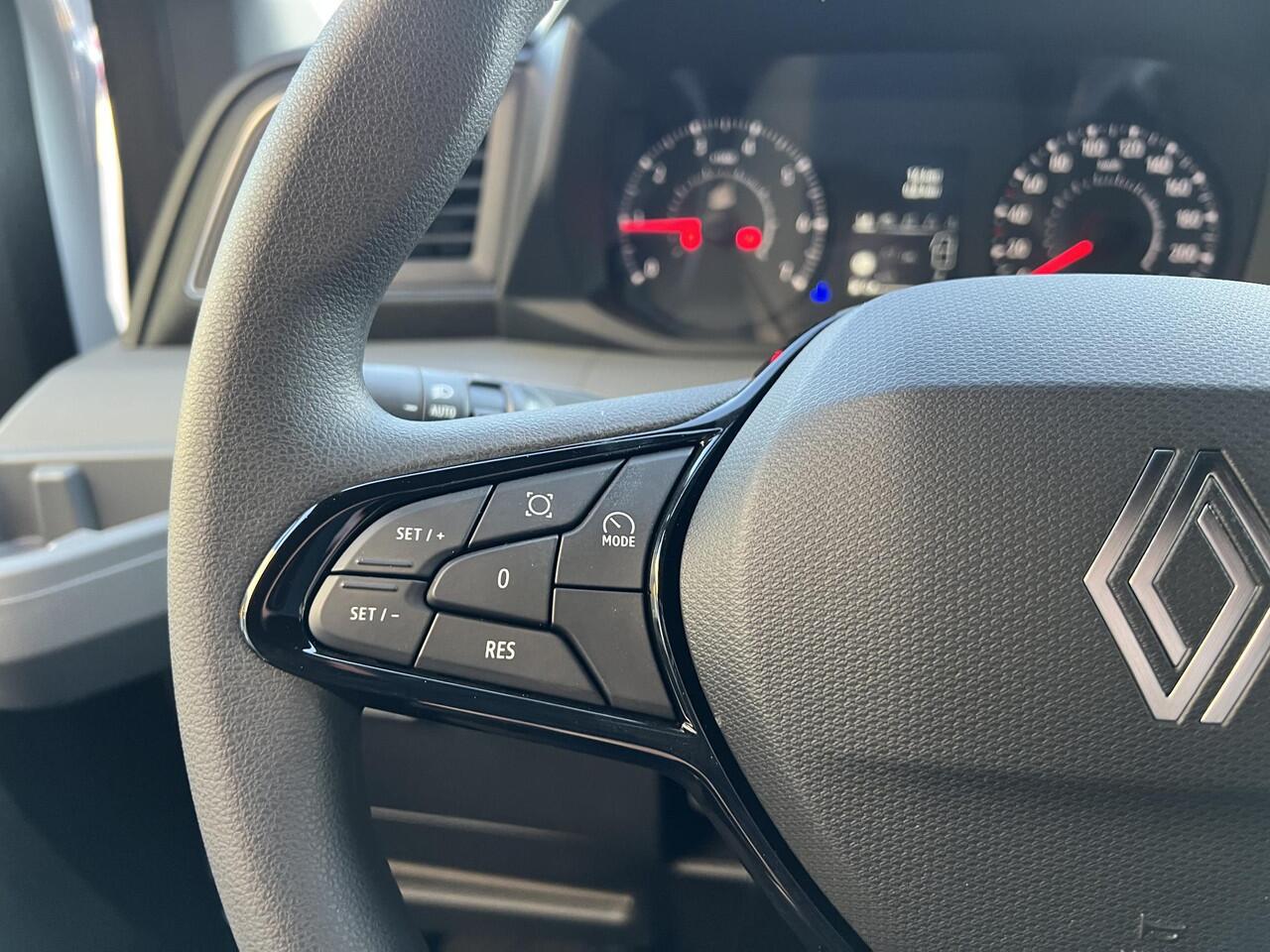 Renault MASTER T35 2.0 dCi 130 L2H2 Advance | VOORRAAD | BPM VRIJ | DIRECT RIJDEN | KORTING | RIJKLAAR PRIJS |