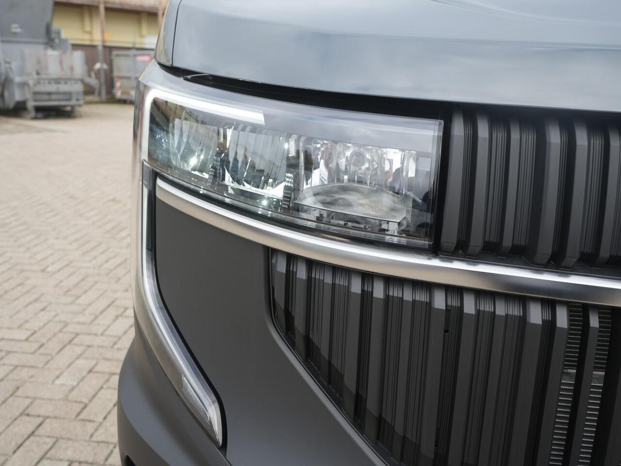 Renault MASTER T35 2.0 dCi 170 L2H2 Extra - Occasion Lease vanaf ¤649 p/m - VOORRAADVOORDEEL - 170 PK! - Trekhaak - Laadruimtebetimmering - All Seasonbanden - Achteruitrijcamera - Stoelverwarming - Cruise Control - Trekhaak