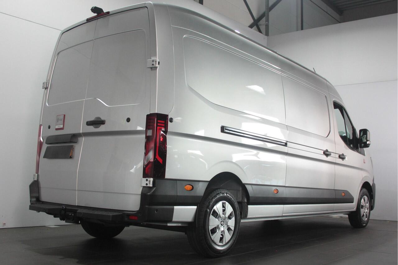 Renault MASTER T35 2.0 dCi 150 L3H2 Red Van - BPM vrij! - Camera / Sensoren / Carplay