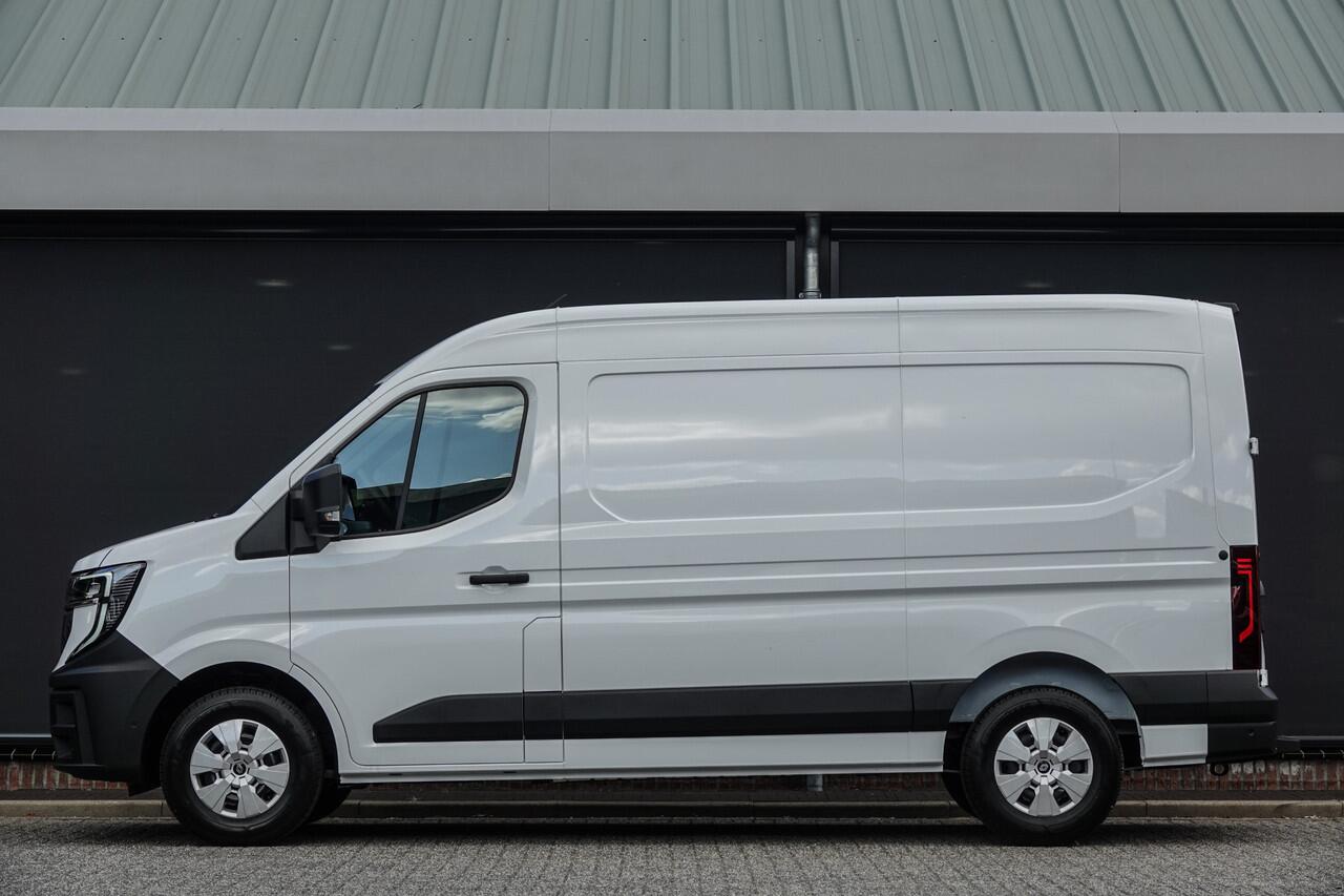 Renault MASTER T35 | L2H2 | 2.0Dci 150Pk | Stoel-Bank | 3.500Kg Trekgewicht | Achteruitrijcamera | Opstaptrede | LED