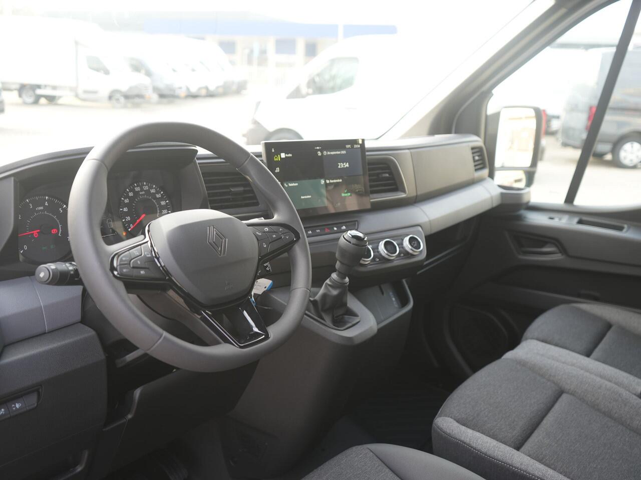 Renault MASTER T35 2.0 dCi 130 L2H2 Advance - VOORRAADVOORDEEL - All Seasonbanden - Achteruitrijcamera - Stoelverwarming - Cruise Control - Trekhaak