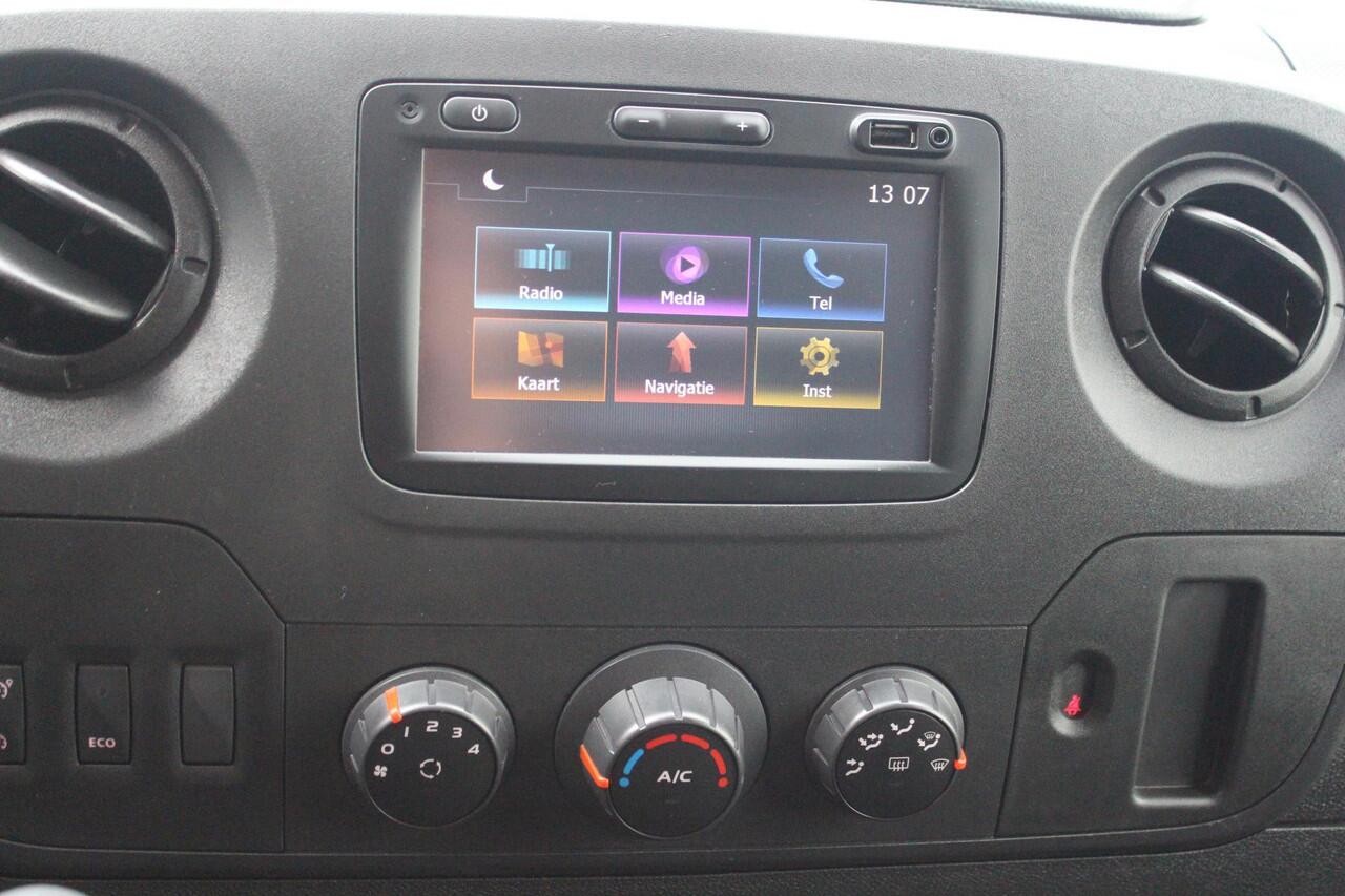 Renault MASTER T35 2.3 dCi L2H2