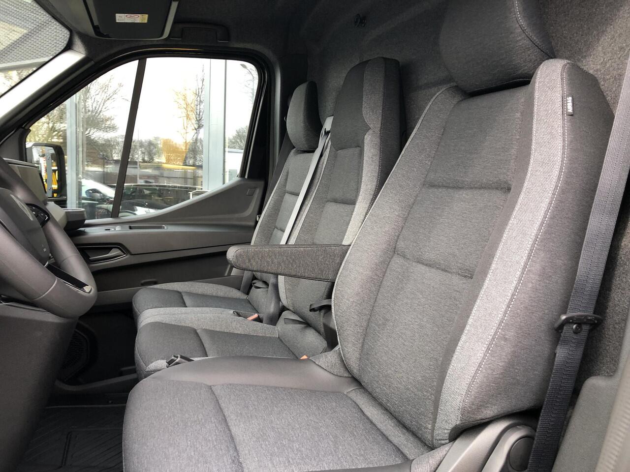 Renault MASTER T35 dCi 150 L2H2 Advance | Demovoordeel | BTW Auto | NL Auto | 1e Eigenaar |