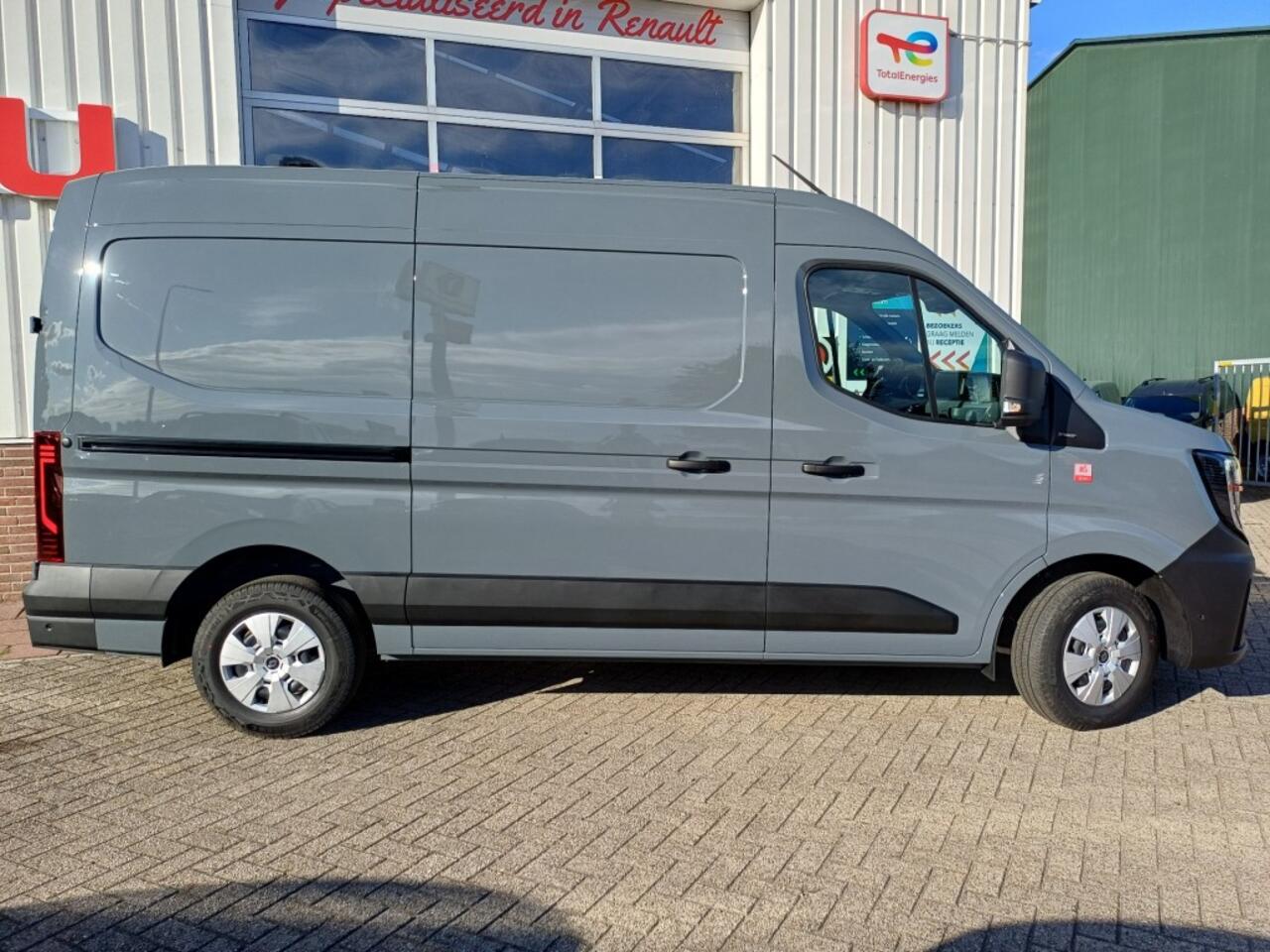 Renault MASTER RED VAN 170 Pk Grey Urbain VOL BPM Vrij Camera PDC V+A Trekhaak