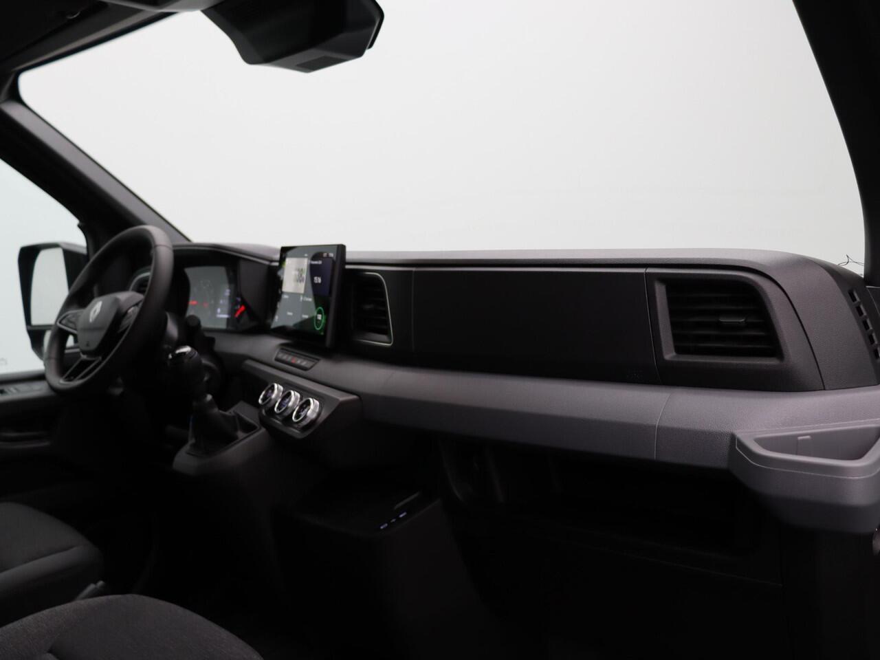 Renault MASTER T35 2.0 dCi 130pk L2H2 Advance | Trekhaak | Laadruimtepakket | Achteruitrijcamera | Rear step |