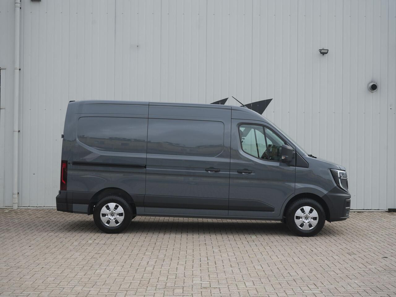 Renault MASTER T35 2.0 dCi 170 L2H2 Extra - Occasion Lease vanaf ¤654 p/m - VOORRAADVOORDEEL - 170 PK! - Trekhaak - Laadruimtebetimmering - All Seasonbanden - Achteruitrijcamera - Stoelverwarming - Cruise Control - Trekhaak