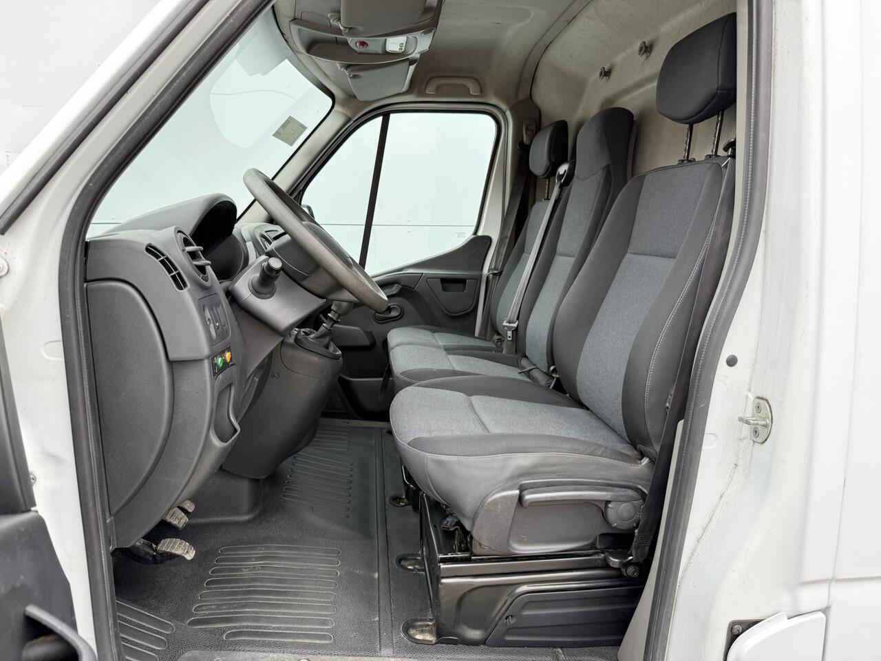 Renault MASTER 130pk T35 2.3 DCi Hoogwerker Hubarbeitsbühne 12,5 Meter Versalift Airco Cruise Control