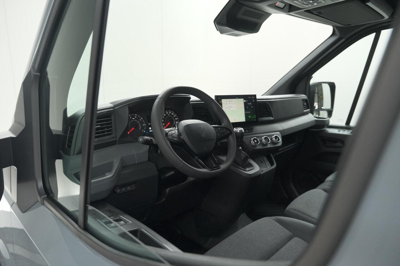 Renault MASTER T35 2.0 dCi 150 L2H2 Extra | Trekhaak | Camera | Vloerplaat | Apple Carplay