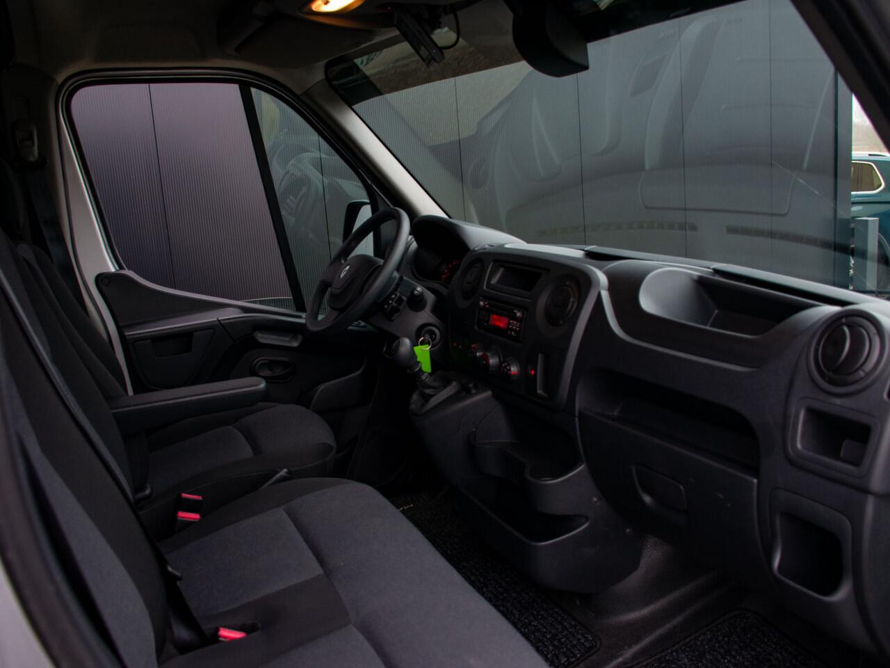 Renault MASTER 170pk 2.3 dCi L2H2 Trekhaak | Achteruitrijcamera | Airco